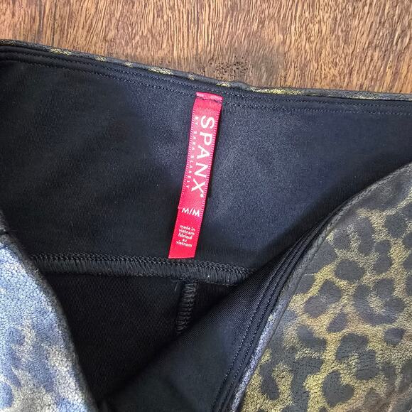 SPANX Faux Leather Leopard Shine Leggings - Small - NWOT - Picture 9 of 9